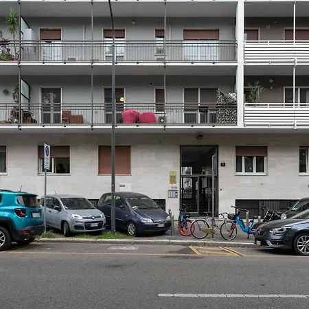 Luna Homes - Studio In Corso Sempione-3