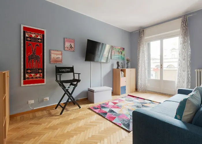 Guesthost - Unimi & Politecnico Roomy Apt With Balcony